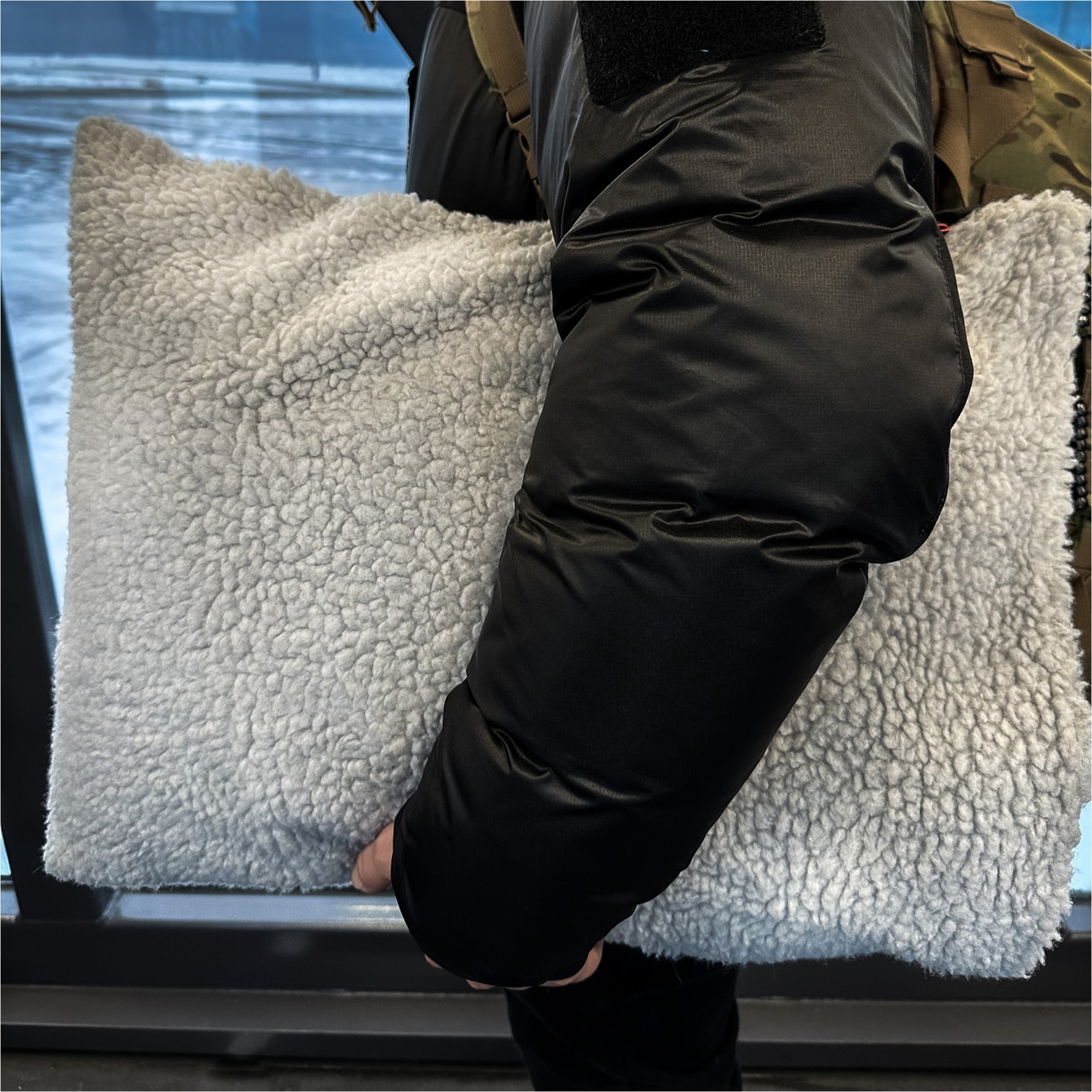 2026 Dryrobe Cushion Cover V3CUSHION - Black / Grey